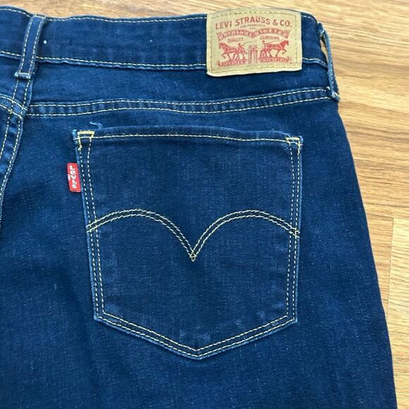 LEVIs 715 Bootcut Flare Jeans | Women Size 31 - Picture 6 of 8